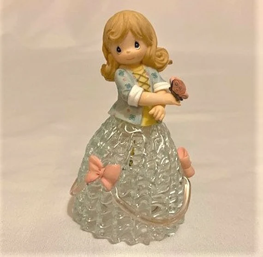 Vintage 2001 Precious Moments Four Seasons Belle