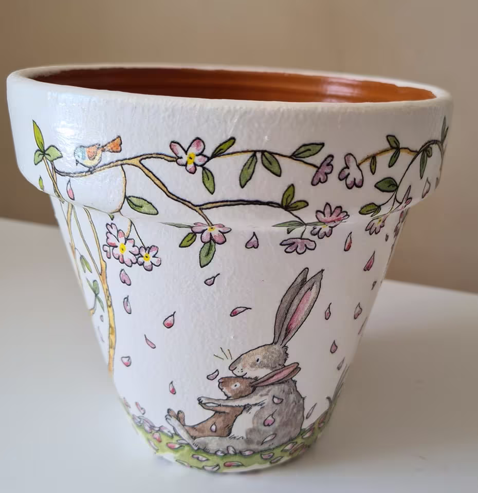 Decoupage All Round Plant Pot Fun Time Rabbit 17cm