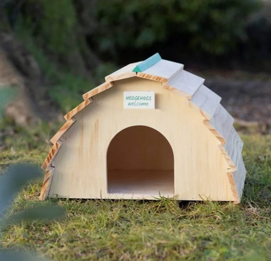 Hedgehog House Natural Wooden Garden Shelter Feature 20cm X 30cm Free UK Postage
