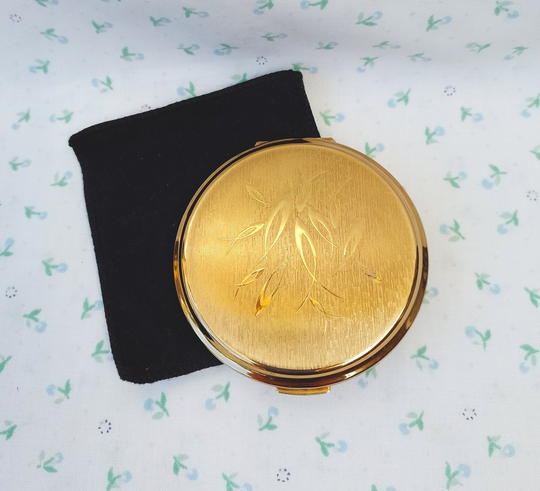 New Vintage 1960S Stratton Powder Compact Abstract Floral Design Gold Star Brass Tone Collectable Collectible Mother's Day Gift