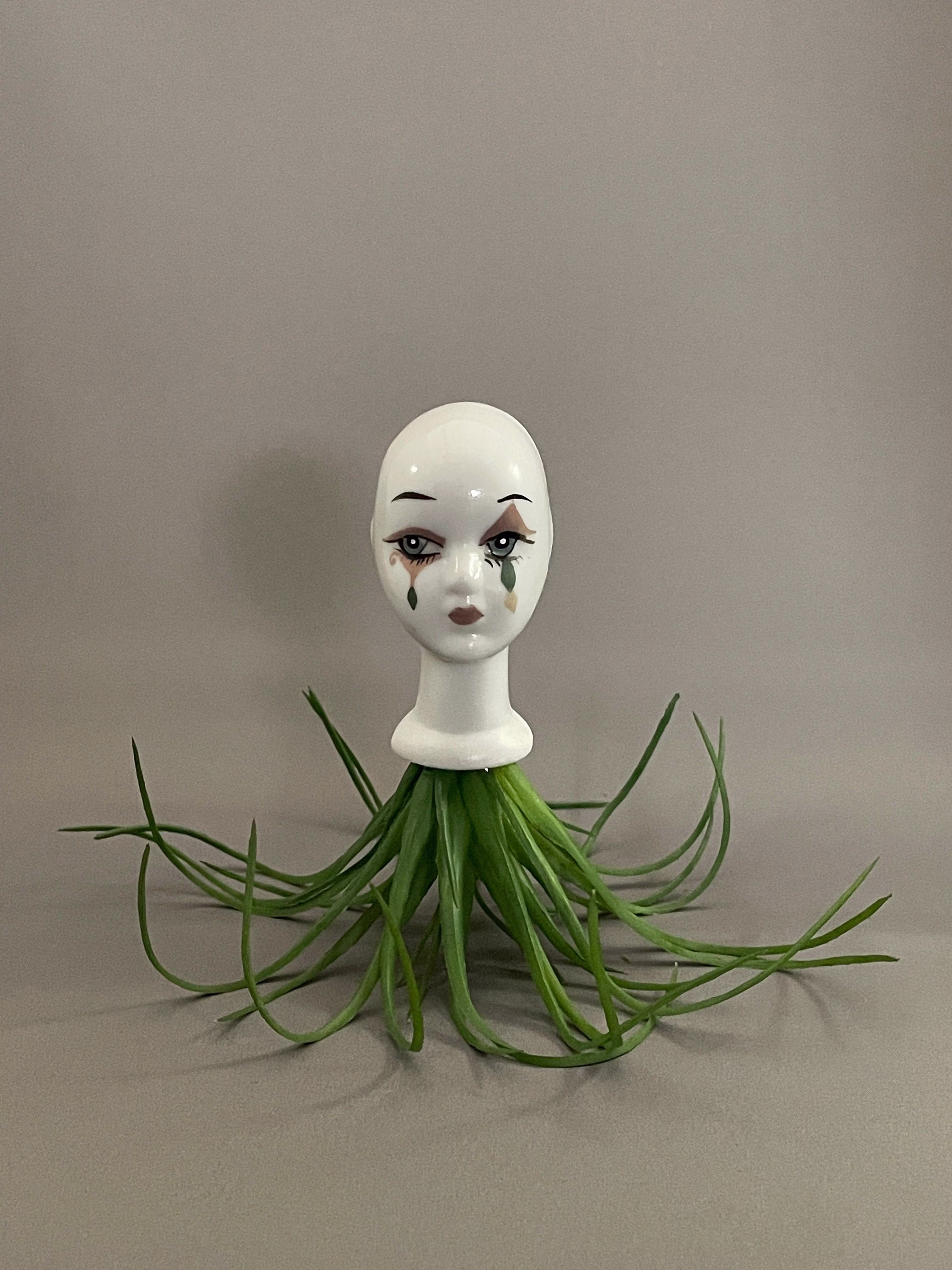 Harley Harlequin Dollhead Planter