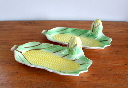Set Of Corn Cob Dishes & Salt Shakers 1970S - Perfect For Hosting | Retro Kitchen, Trays, Plate, On The Holders