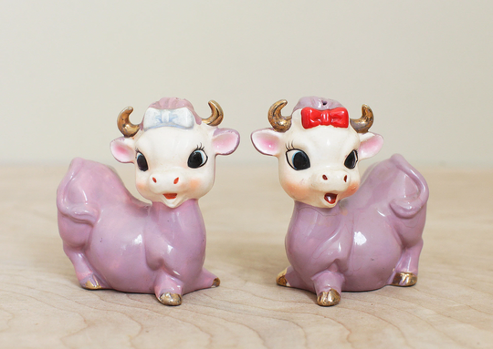 Orimico Anthropomorphic Purple Cow Salt & Pepper Shakers/ Adorable Htf Cuties /Mid Century Pair W Original Cork Stoppers & Stickers