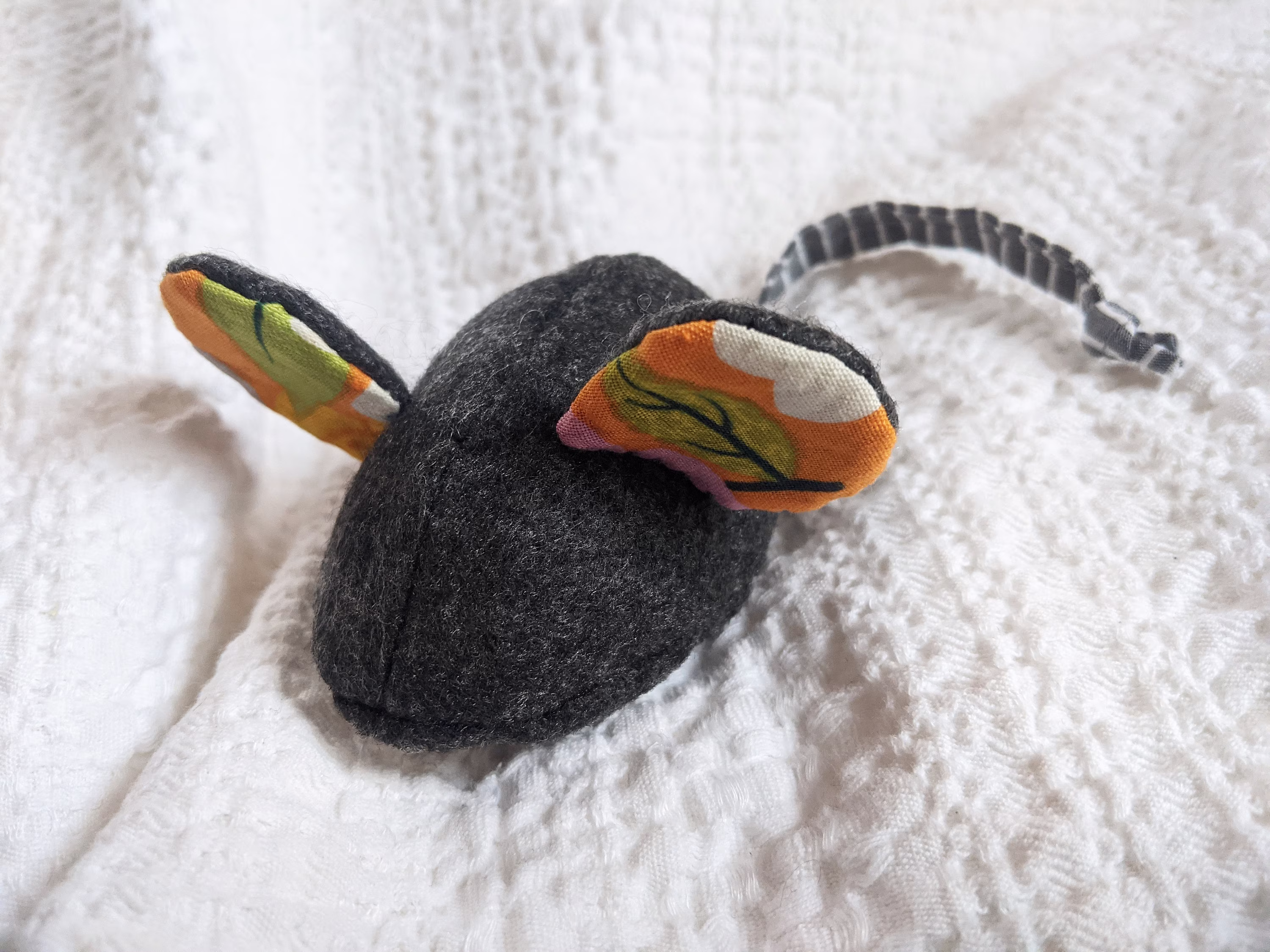 Mouse Organic Catnip Toy By Sbmathieu