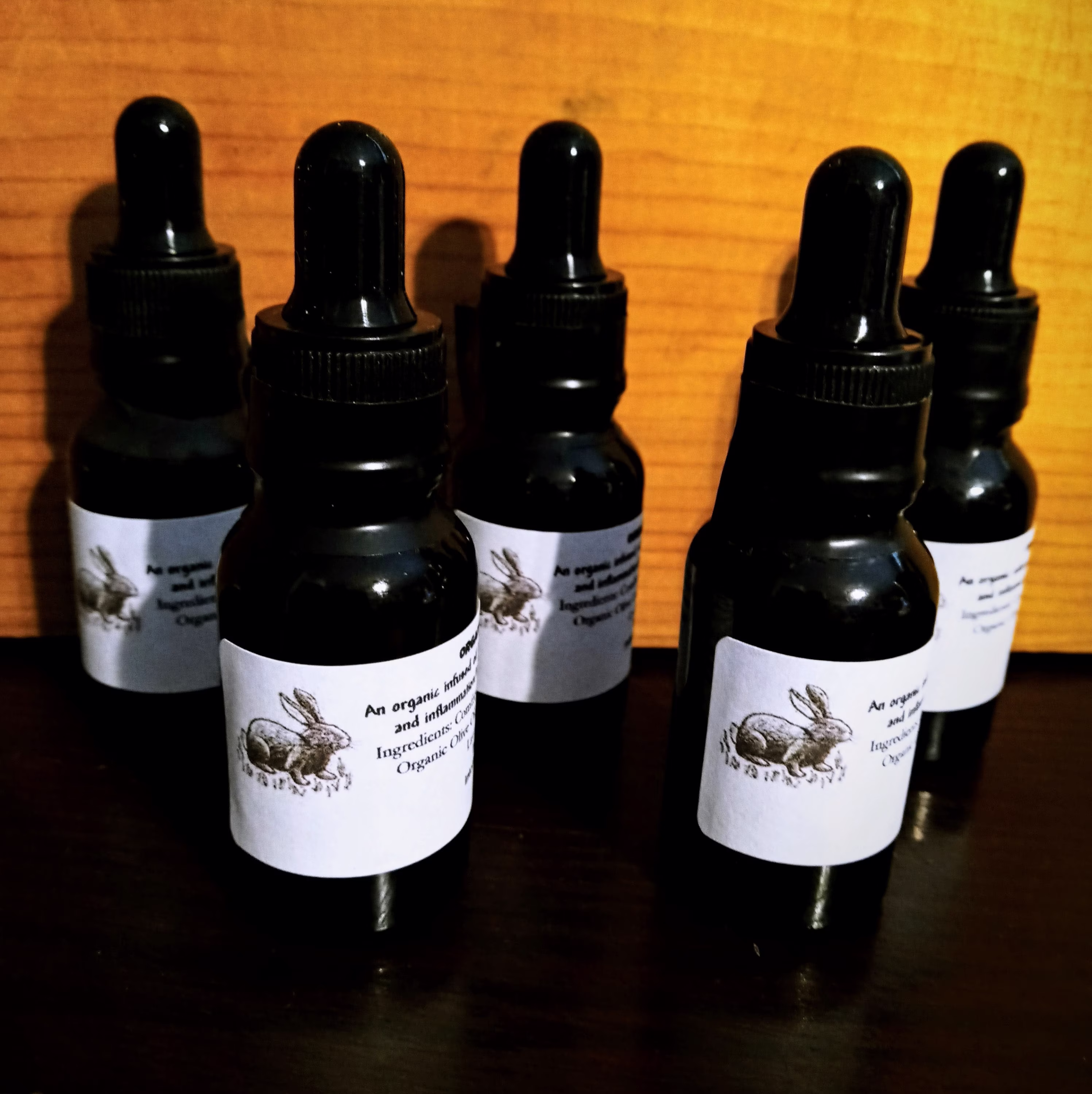 Organic Rabbit Ear Oil For Mites, Irritation, Inflammation, & Head Shaking 2 Oz