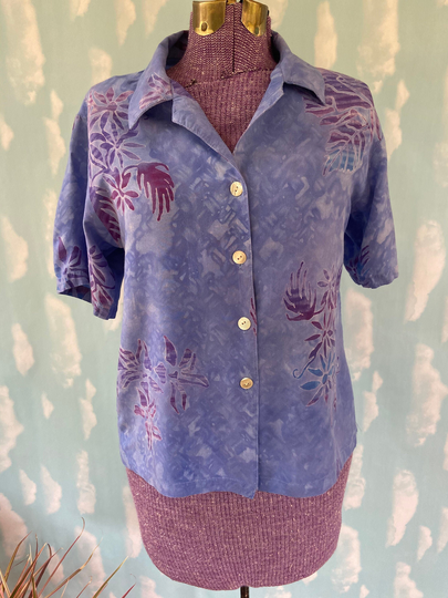 90S Periwinkle Hawaiian Top
