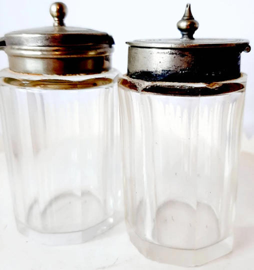 Vintage Kitsch Glass Silver Decorative Salt & Pepper Octagonal Shaker Pair Lot Of 2 Kitchen Witch Decor Lift Up Lids