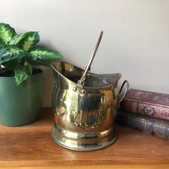 Brass Coal Bucket, Planter, Small Ash Dutch Skuttle Skuttle, Farmhouse Decor