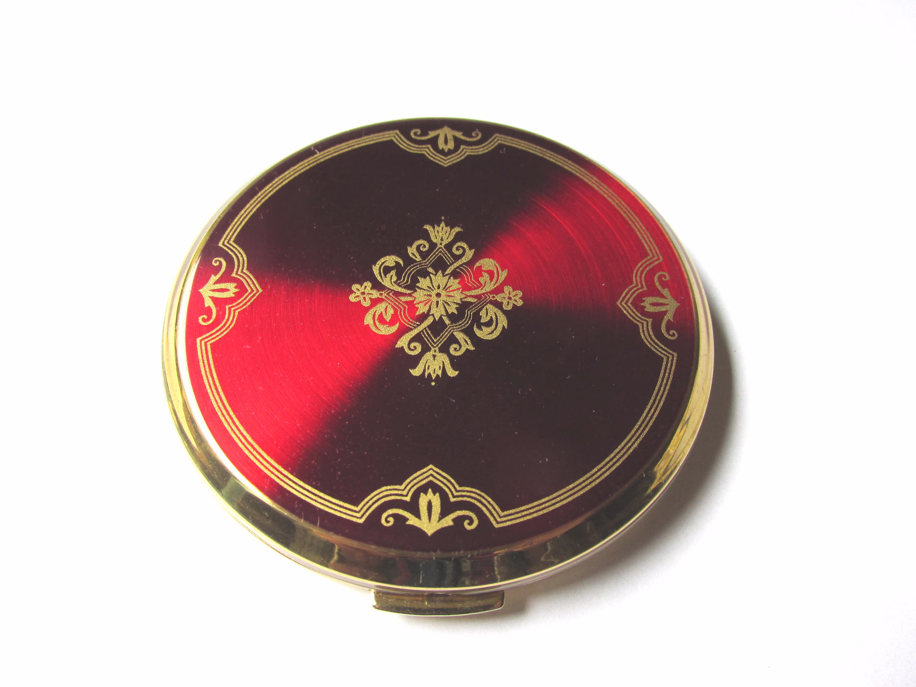 Vintage Stratton Powder Compact, Red & Gold Colour, Floral Scroll Pattern, Circa 1970S, Dia 3