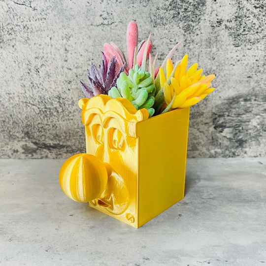 Alice in Wonderland Succulent Holder