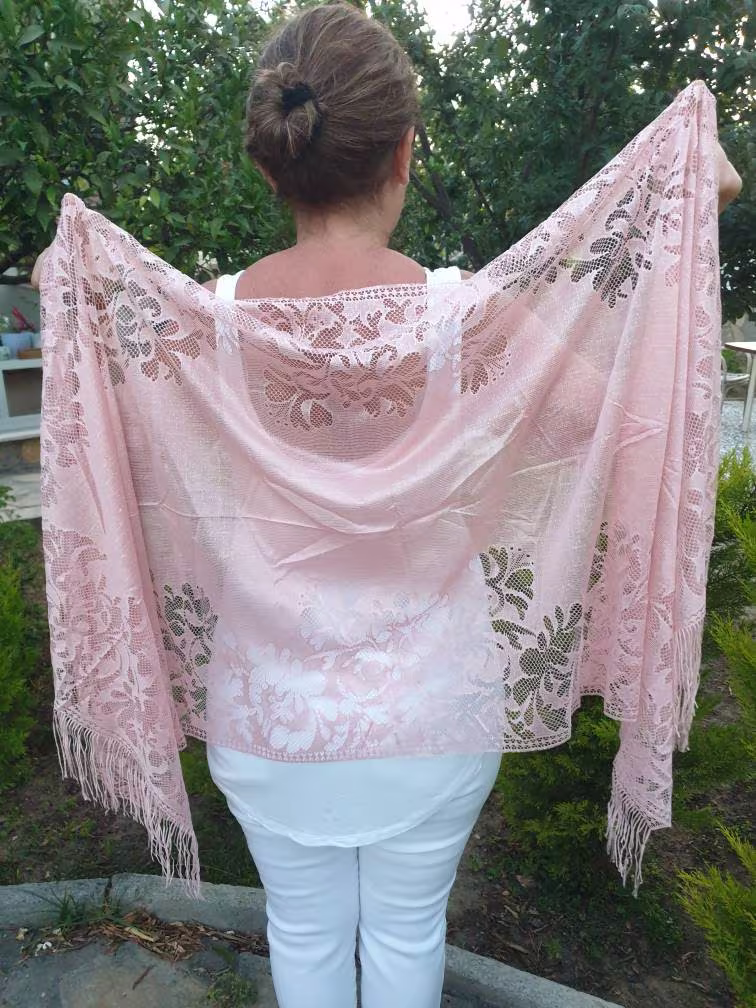 Powder Pink Tulle Lace Wedding Shawl.. Bridesmaid Shawls..wedding Gift..bachelorette Party Gift.. Summer Shawls.. Wraps
