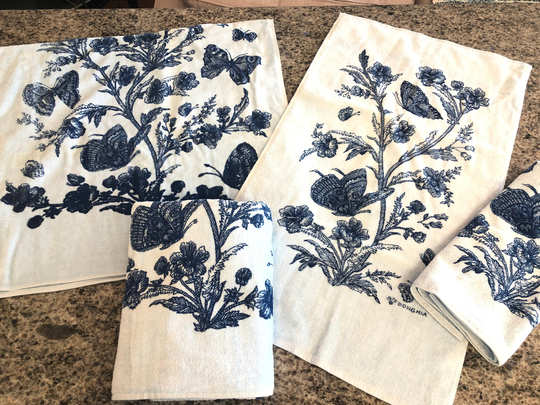 Rare 1979 Utica By Jp Stevens Donghia Designed Powder Blue Butterflies Set Of 2 Bath Towels, Hand Towels & Washcloths - Towel