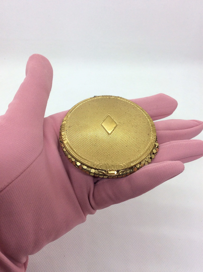 Vintage Evans Powder Compact With Mesh Bottom