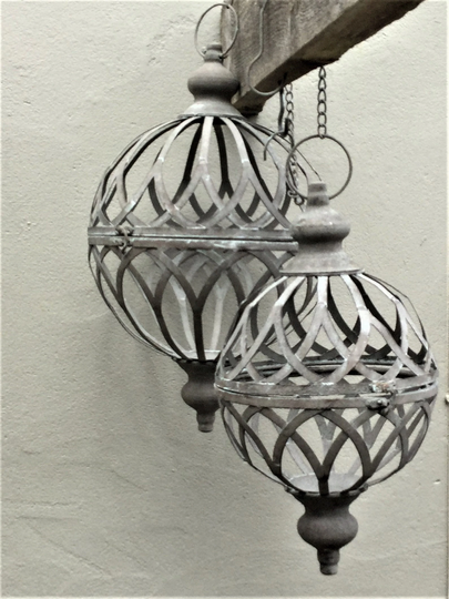 A Pair Of Classical Hanging Orb Planters Outdoor/Indoor