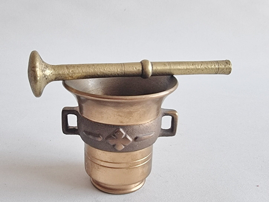 Solid Brass Mortar & Pestle, Herb Spice Grinder, Apothecary Pharmacy, Old Patina @322-22