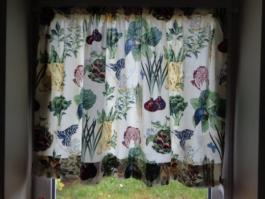Kitchen Curtain, Vintage Curtain With Botanical Print - Herbs, Vegetables & Gooses H35"x W54