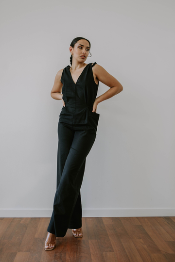 Organic Cotton Linen Black Jumpsuit, Wide Leg Cinch Waist Full Length Loose Overalls, Long Romper, Elegant Pantsuit