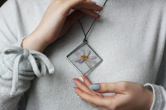 stained Glass Herbarium Hangings. Botanical Jewelry Or Geometric Christmas Home Decor With Pressed Plants, Wildflowers & Leaves