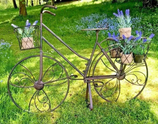 Bike Flower Planter Christmas Gifts Garden Ornament Plant Pots Birthday Presents Lawn Patio Decor Gardening Gardener