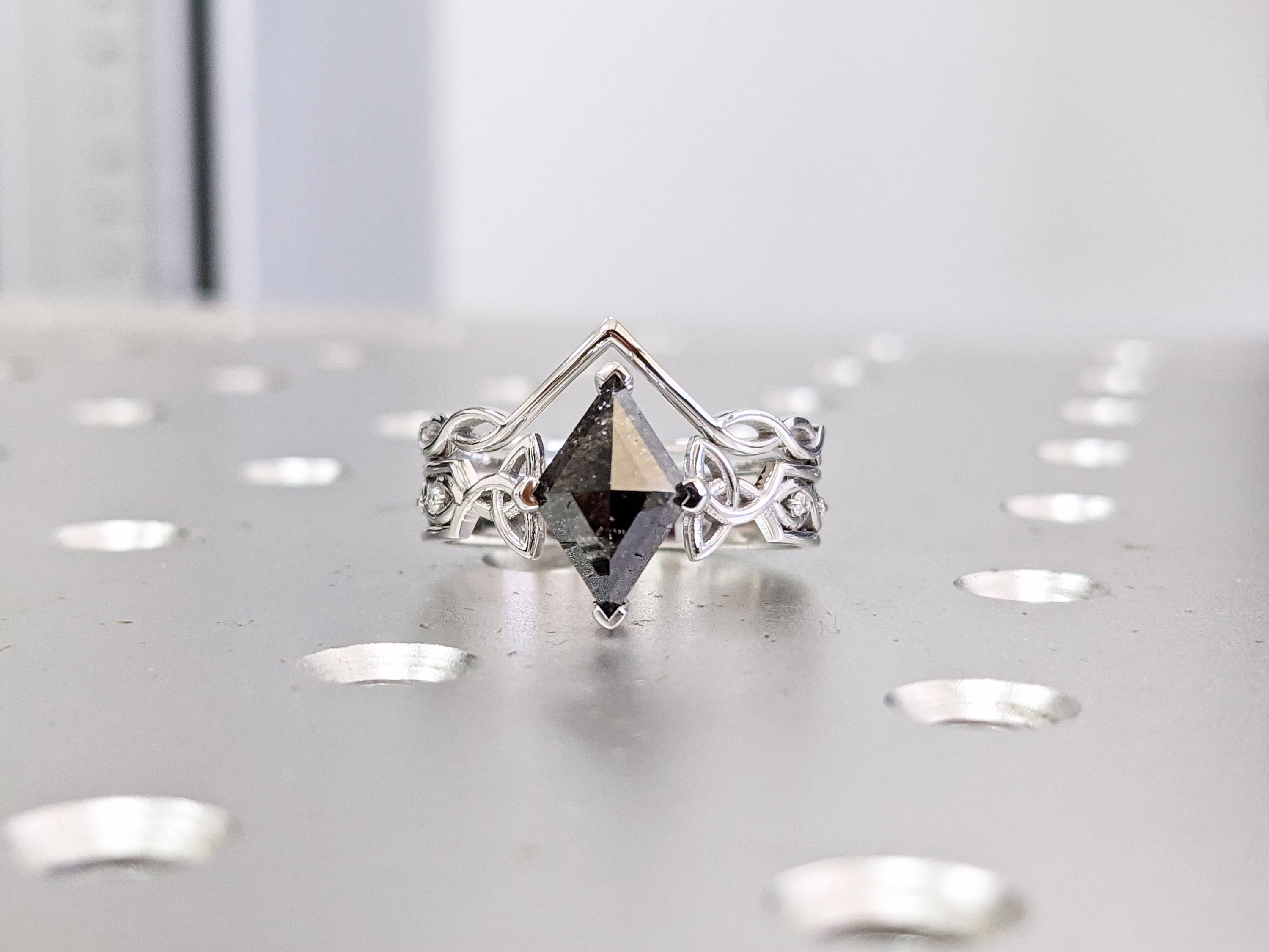 1.75Ct Unique Kite Diamond Vintage Celtic Engagement Ring Bridal Set, Salt & Pepper Shaped Twisted Set