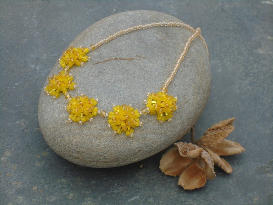 Dandelion Necklace, Seed Bead Flower in Sunshine Yellow, Champagne & Pale Topaz Czech Seed Beads, UK Seller