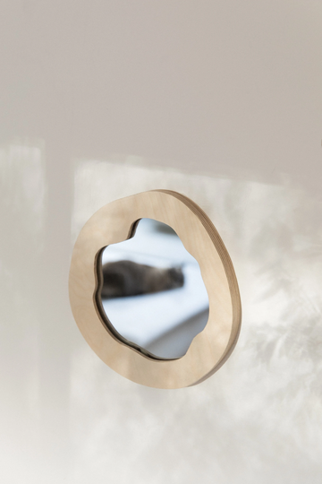 Nenuphar Organic Shape Mirror