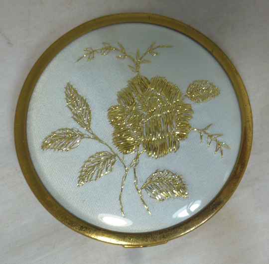 Vintage 1950S Mascot Gold Embroidered Rose Powder Compact/Cosmetic Make-Up Mirror With Hand Sewn Floral On White Satin - England