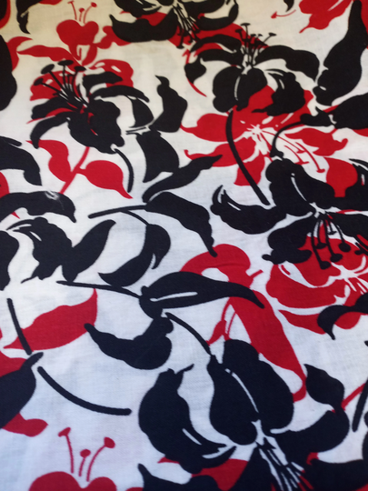 Hawaiian Print Fabric Red & Black Hibiscus On White Cotton