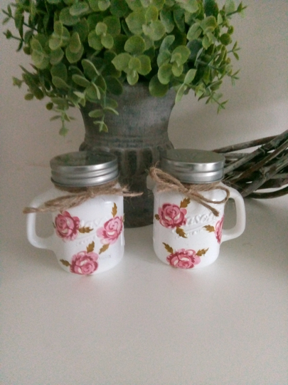 Emma Bridgewater Design Little Roses Glass Salt & Pepper Mini Mason Shaker