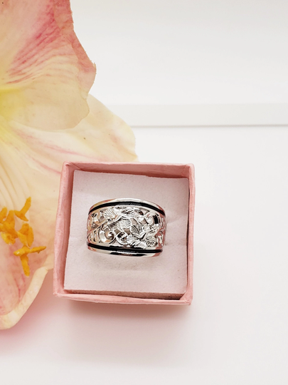 15mm Hawaiian Hibiscus Ring - Silver Band Floral Gifts For Her