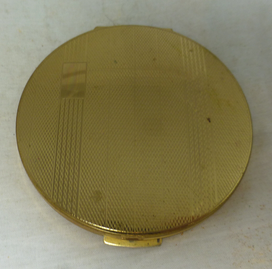 stratton Vintage Gold Tone Cartouche Geometric Signed English Powder Compact/Make-Up Mirror - Compact-In-Hand Logo Made in England